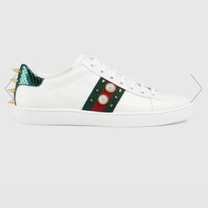 gucci sneakers. worn once best offer